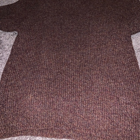 Sweater - Picture 1 of 3